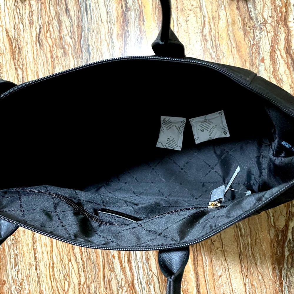 Michael Kors Large Nylon Tote - Picture 7 of 9